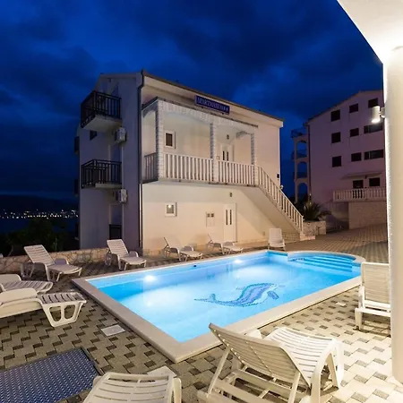 Apartamento In Okrug Donji With Sea View, Balcony, Air Conditioning, Wifi 5166-6
